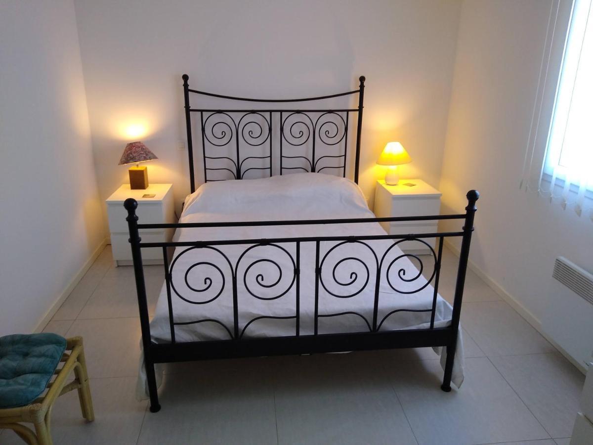 Poppey Villa Péret Kültér fotó